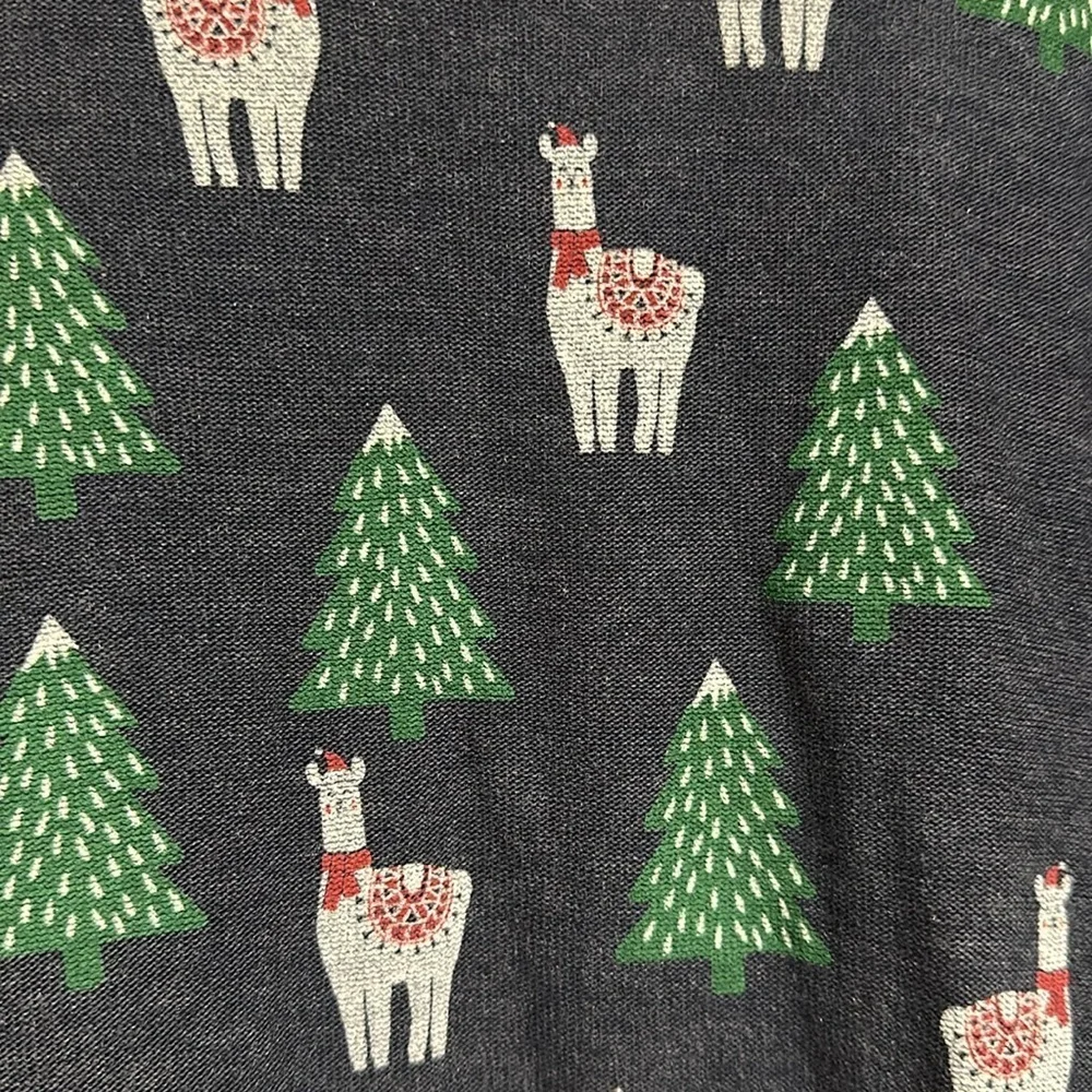 Chaser llama christmas